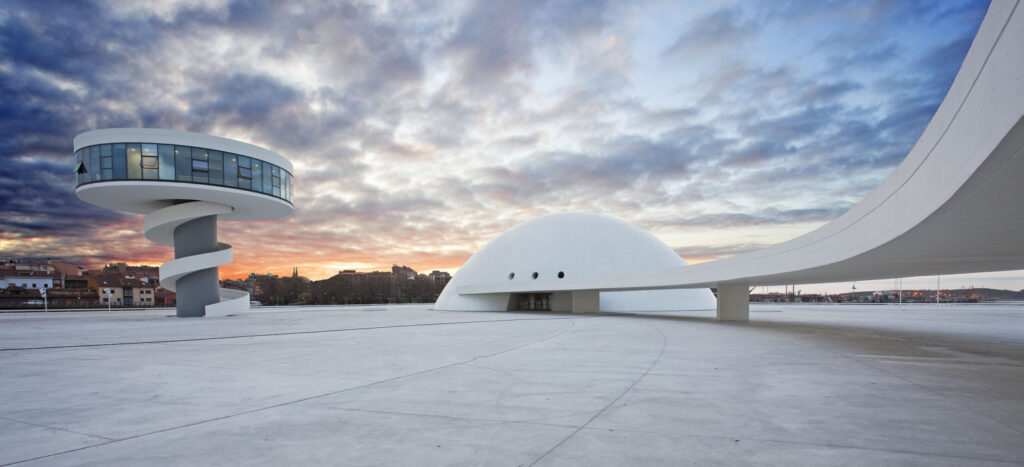 Comienza la construcción del vial de acceso al muelle del Niemeyer