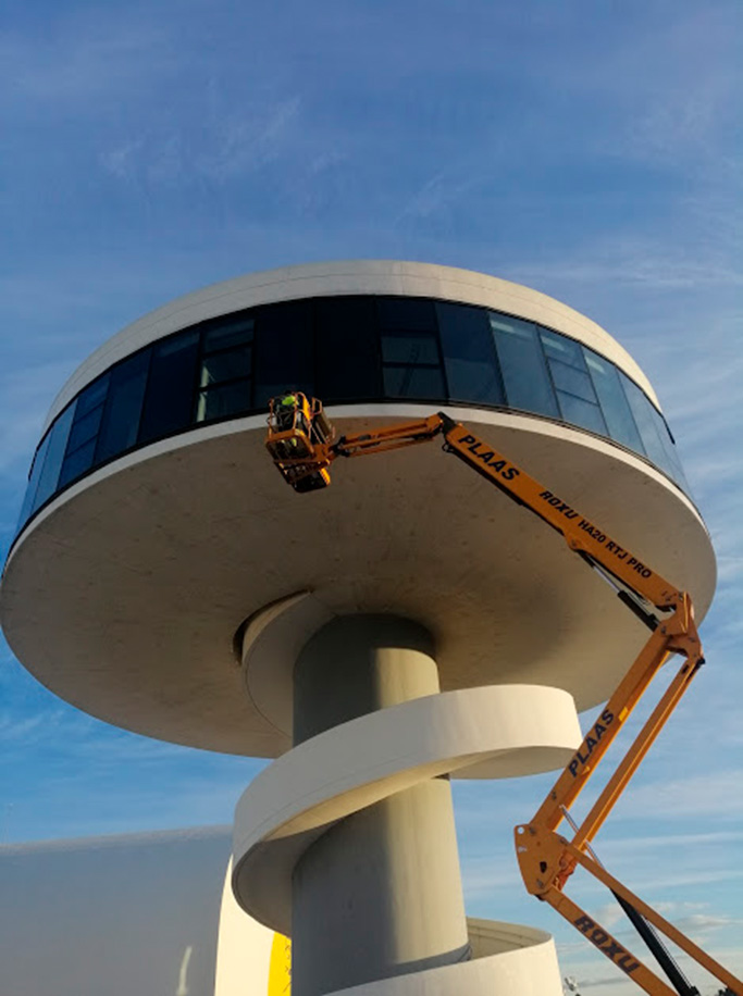 Conservación y mantenimiento del Centro Internacional Oscar Niemeyer
